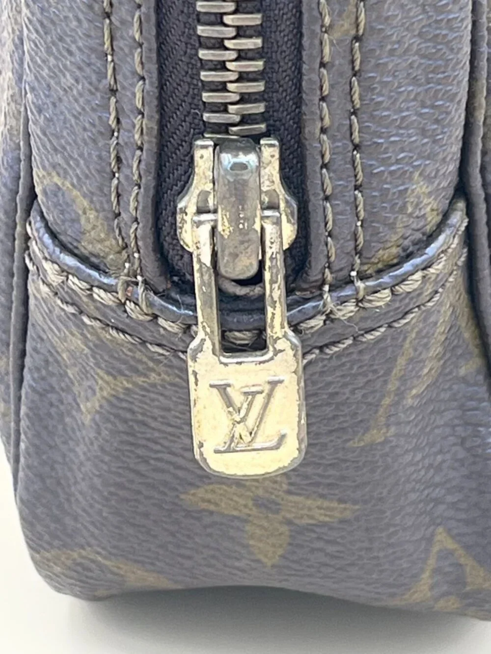 Louis Vuitton Monogram Canvas Blue Toiletry Bag With Zipper Closure
